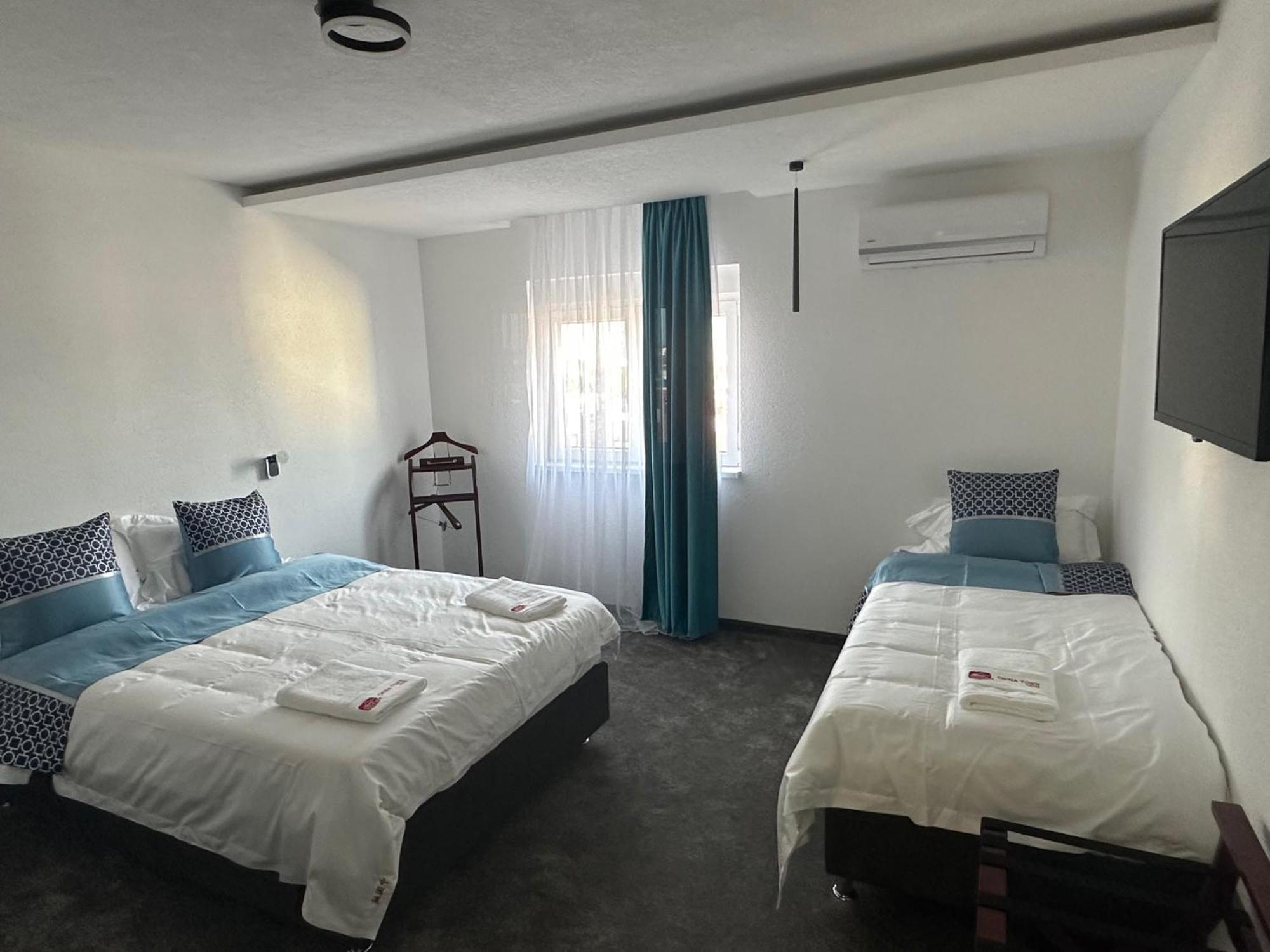 China Town Prenociste Hotel Belgrade Luaran gambar