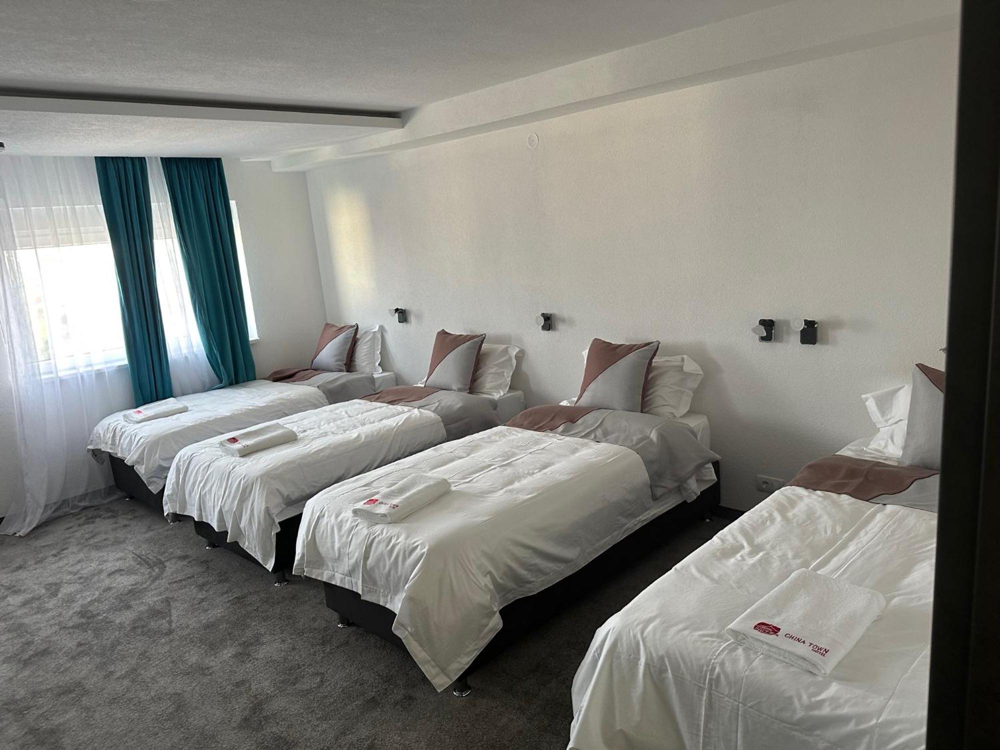 China Town Prenociste Hotel Belgrade Luaran gambar