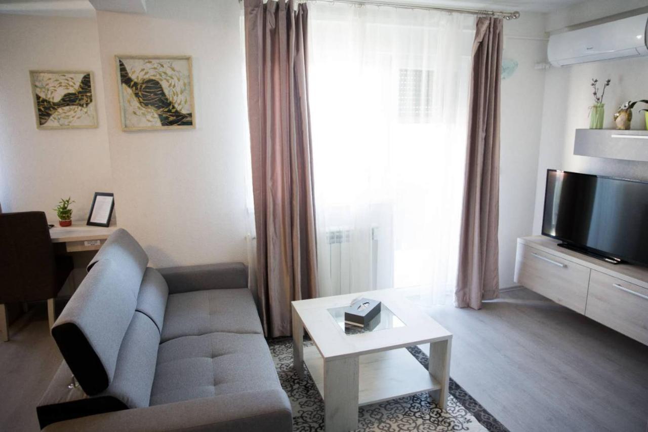 China Town Prenociste Hotel Belgrade Luaran gambar
