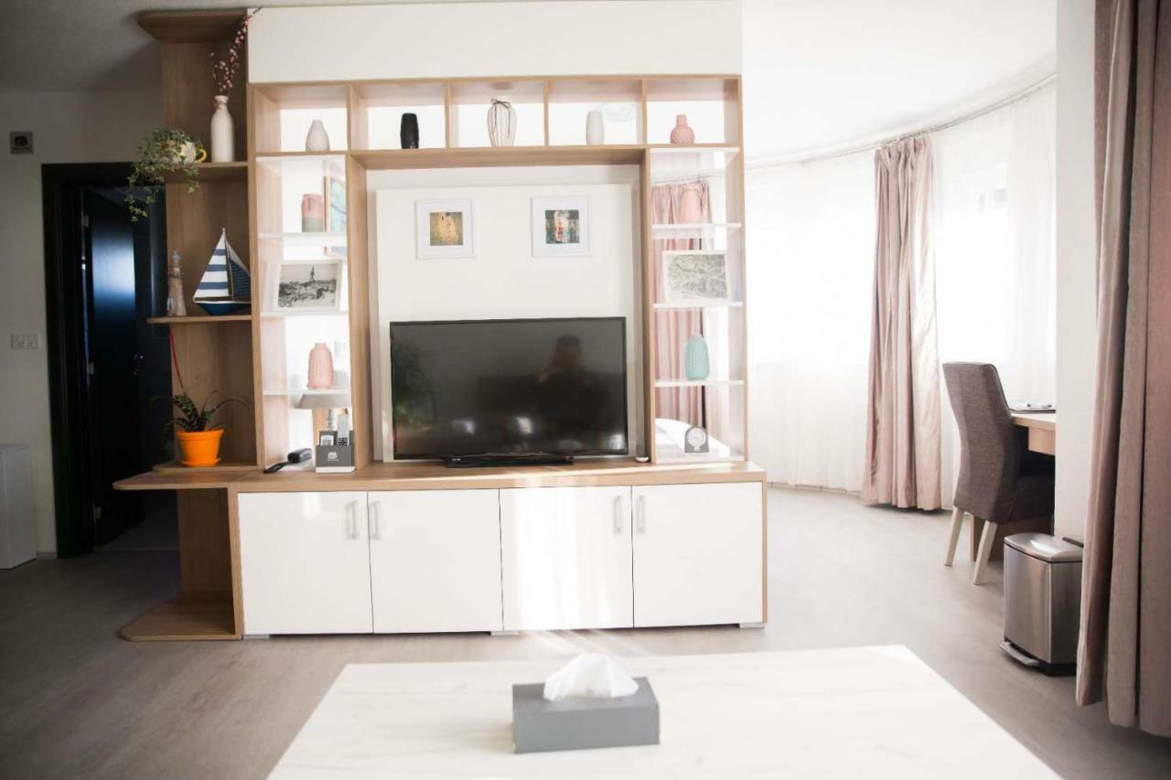 China Town Prenociste Hotel Belgrade Luaran gambar